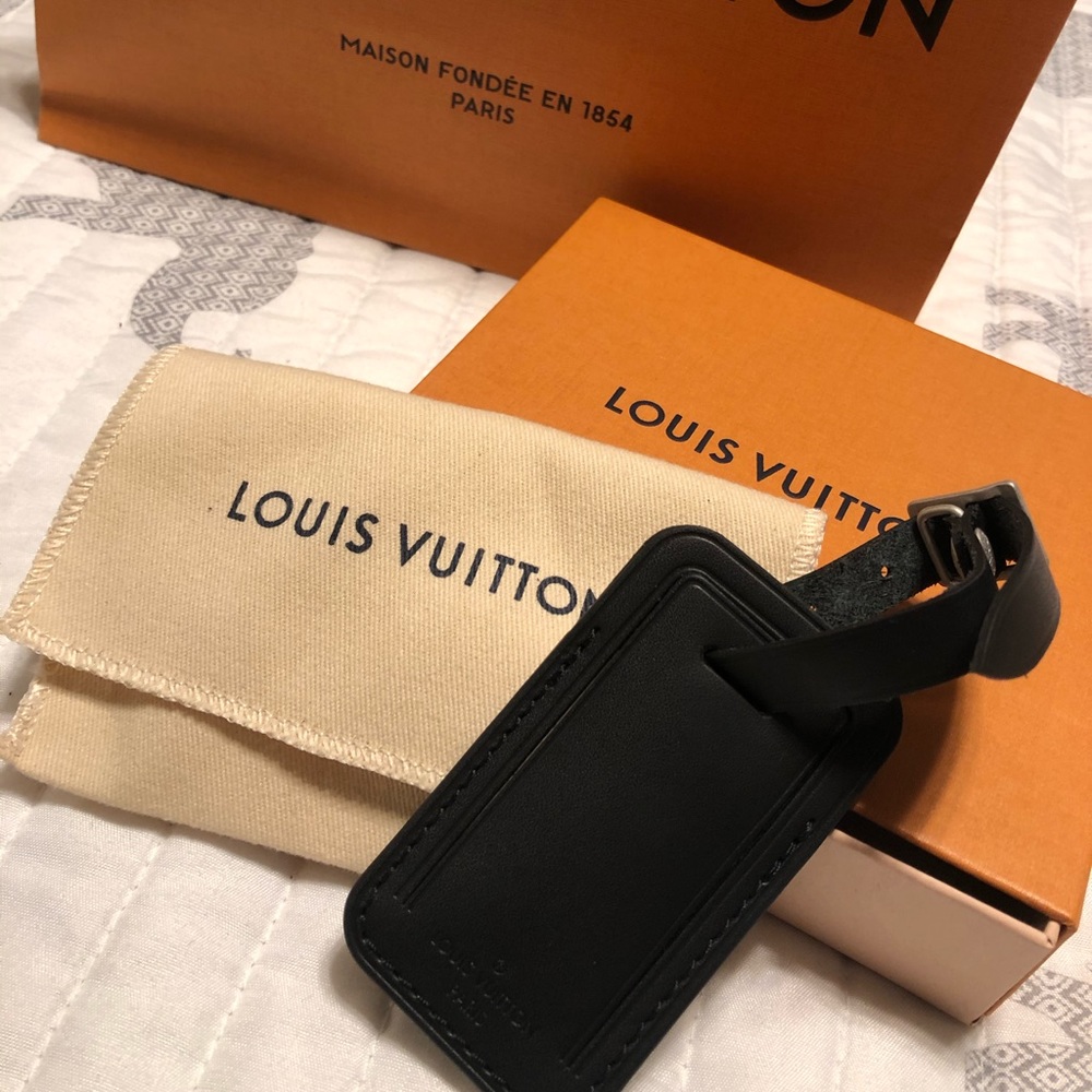 Louis Vuitton Ebene Luggage Tag